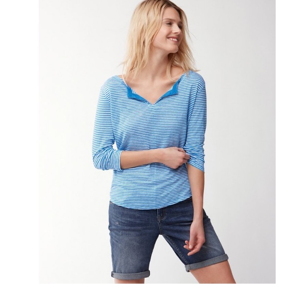 Sea Of Crete 3/4-Sleeve High-Low Linen Top in blue and white - Picture 1 of 5